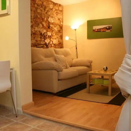 Διαμέρισμα Apartamentos Caceres *