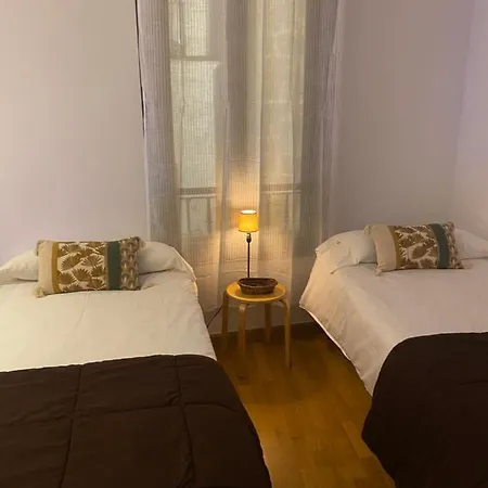 Apartamentos Caceres Διαμέρισμα *