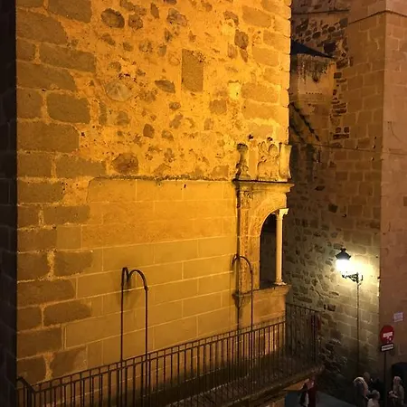 Apartamentos Caceres