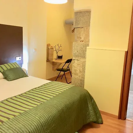 Apartamentos Caceres Apartment *