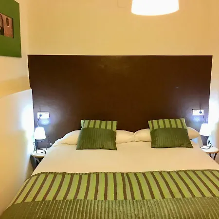 Apartamentos Caceres * Caces