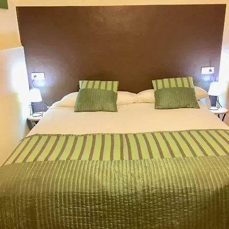 Apartamentos Caceres Caces