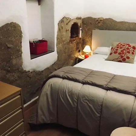 Apartamentos Caceres *