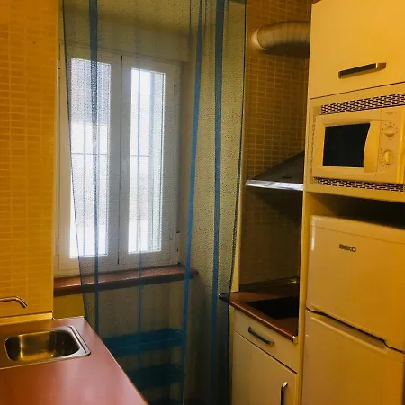 Apartamentos Caceres *