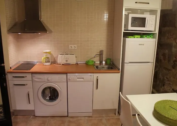 Apartamentos Caceres * Caces