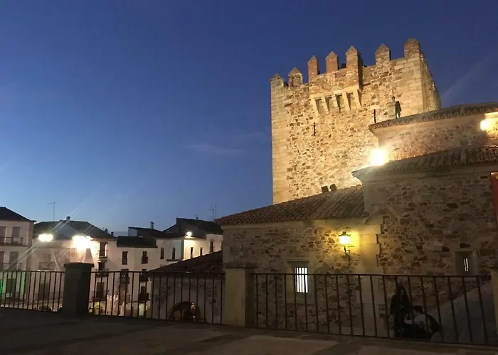 Apartamentos Caceres *